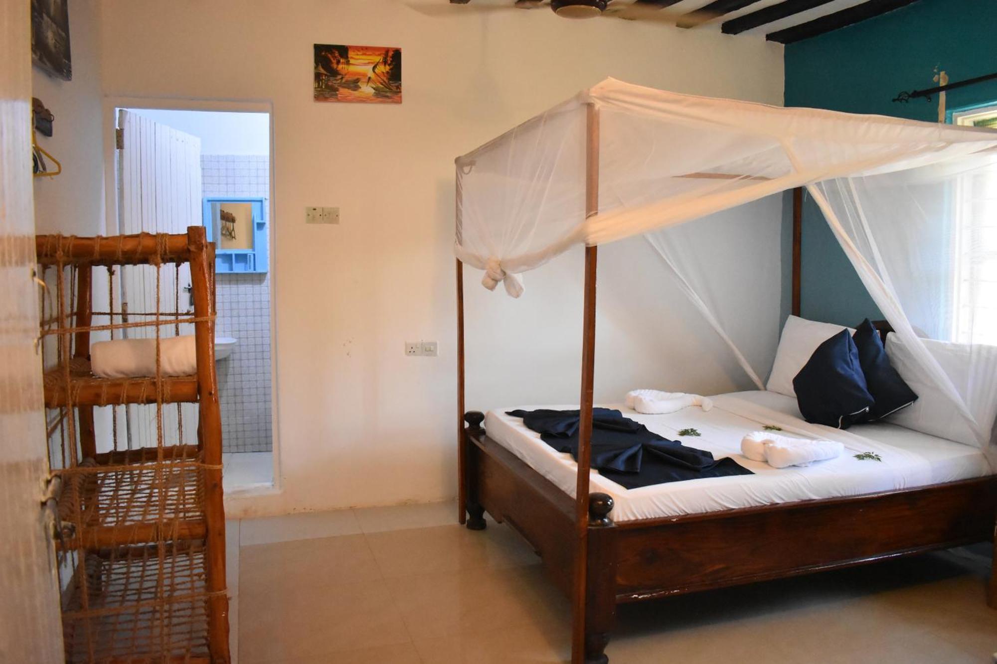 La Neisha Hotel 3*